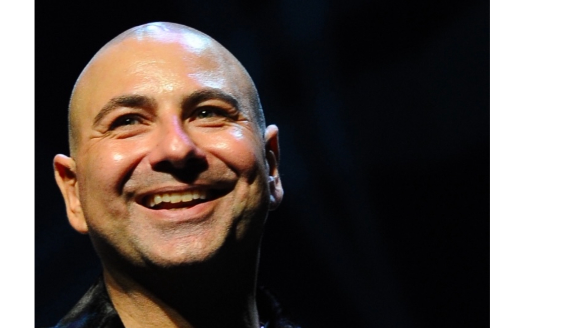 Joe Avati Solo Tour live in Edmonton
