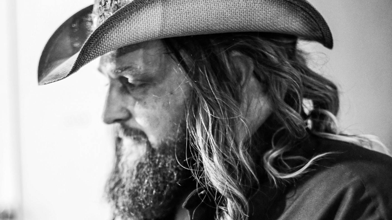 CHRIS STAPLETON & MIRANDA LAMBERT TRIBUTE: TRAVELLER w/ BLUE BIRD